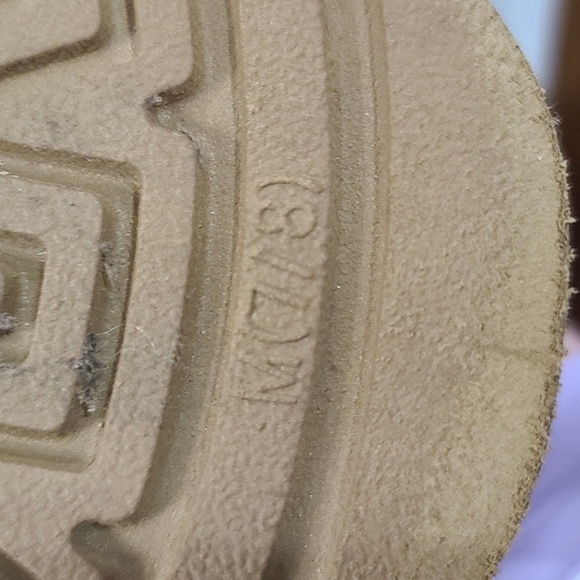 French Connection Womens Chunky Slippers Indoor/Outdoor Faux Fur Sz 7/8 EUC - Picture 3 of 11